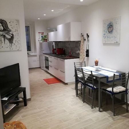 דירות טריאסטה Casa Giuliana מראה חיצוני תמונה