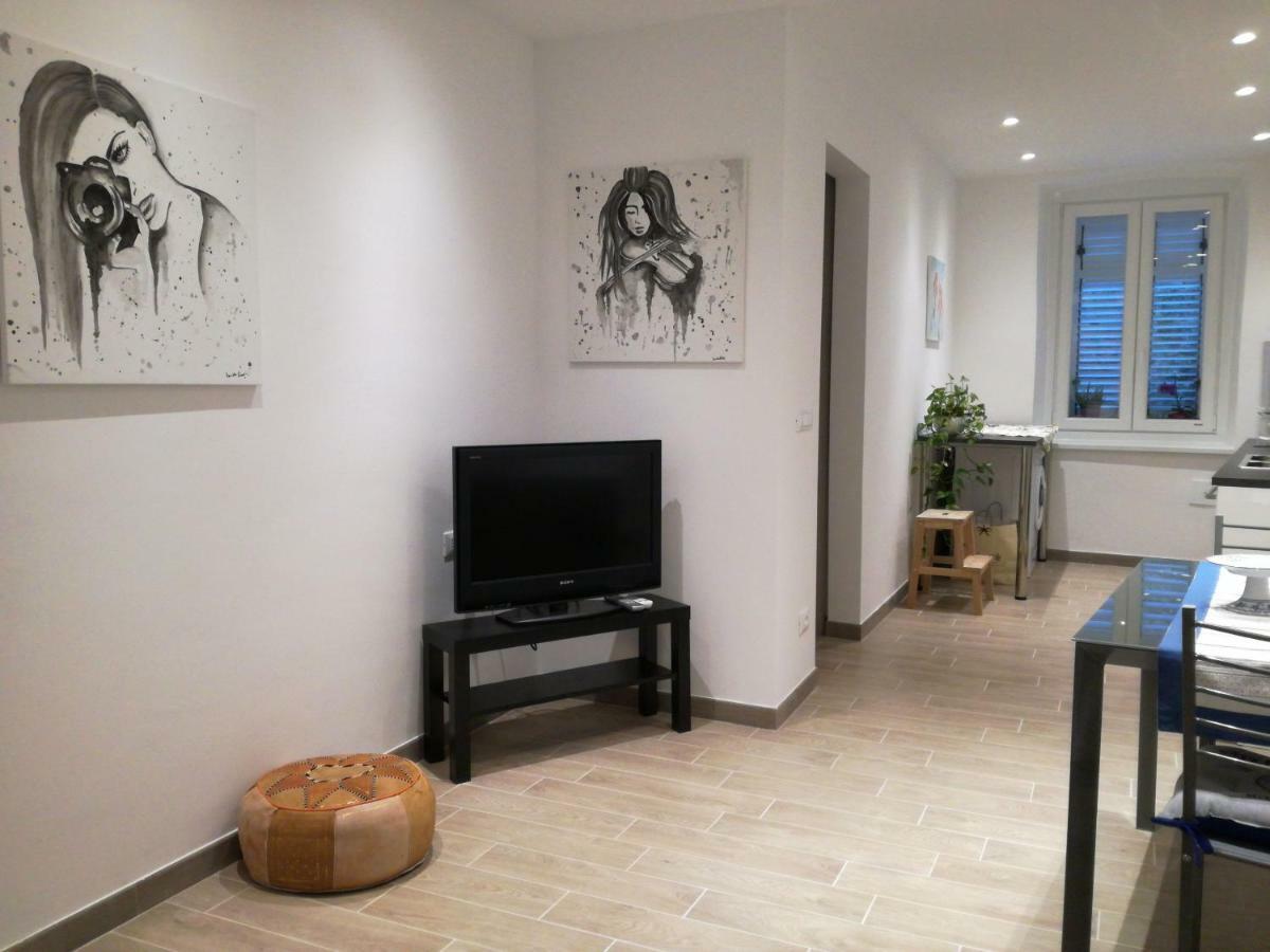 דירות טריאסטה Casa Giuliana מראה חיצוני תמונה